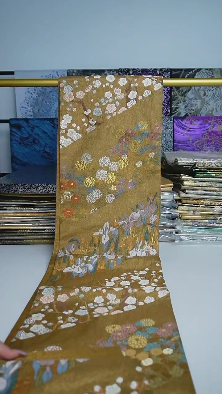 织绣六通缀织花卉特价