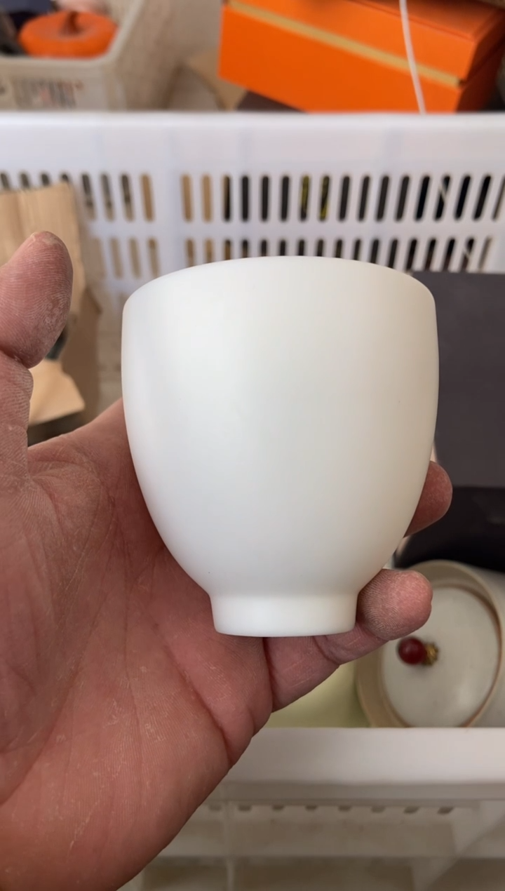 杯无运费险有瑕疵的摄影的产品有使用过的痕迹有点脏介意勿拍