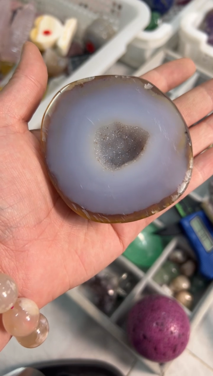 未镶嵌玛瑙/玉髓珠宝奇石M308