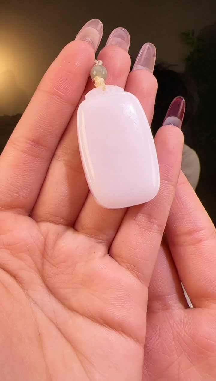 【闪购商品】和田玉颈饰未镶嵌无事牌无