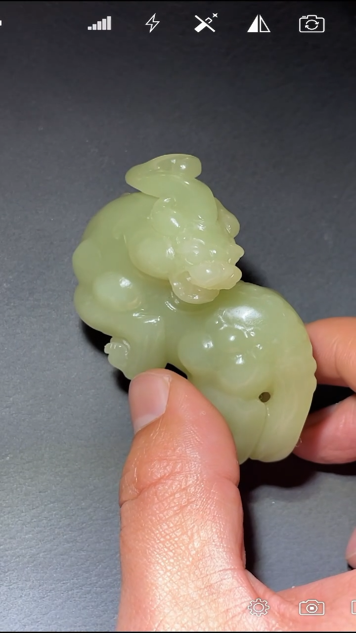 未镶嵌和田玉把件TJ 回头貔貅