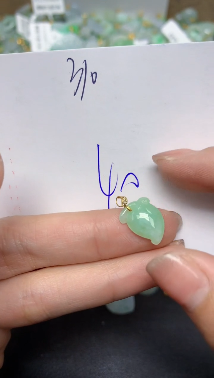 【闪购商品】翡翠颈饰18K金镶嵌 天然翡翠A货