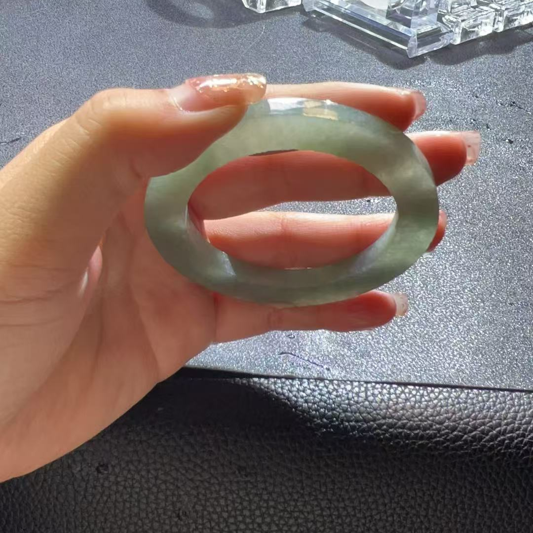 纯天然缅甸A货翡翠手镯定制