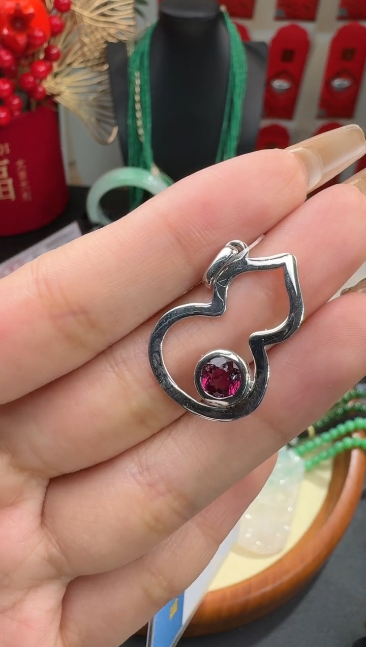 【闪购商品】碧玺颈饰18K金镶嵌挂件