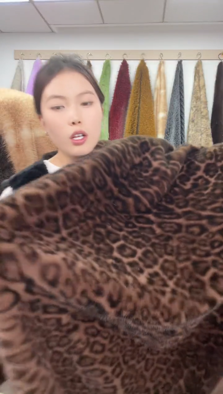 狐狸毛B51尺寸1.9*1