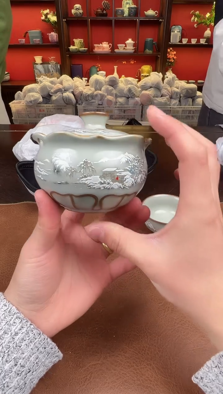 【闪购商品】雪景宝瓶111111111111111