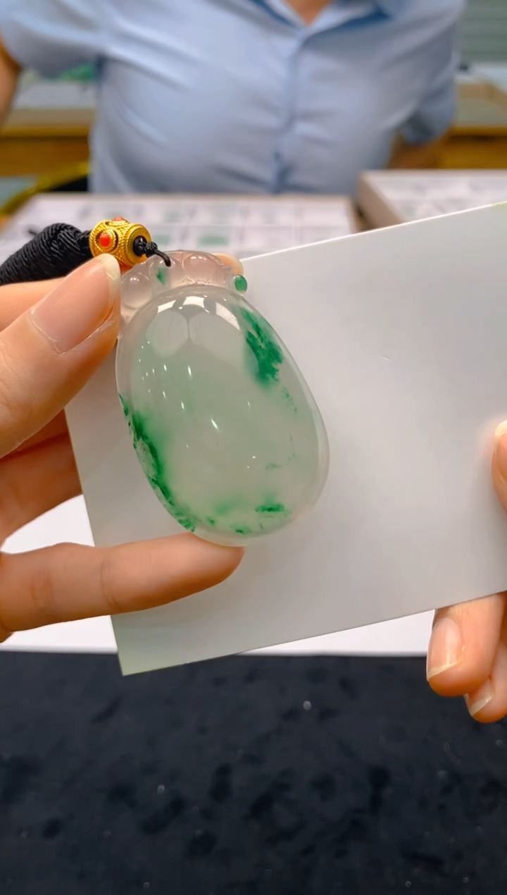 【闪购商品】石英质玉颈饰未镶嵌冰美人非洲翠185