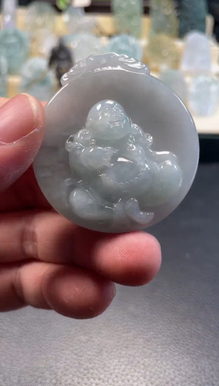 颈饰未镶嵌翡翠夜****书12/18/099