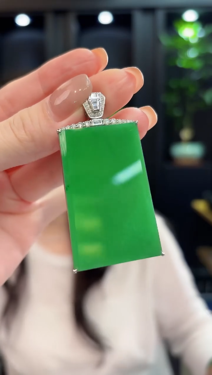 吊坠(不含链)18K金镶嵌翡翠 缅甸A货/支持复检/一件