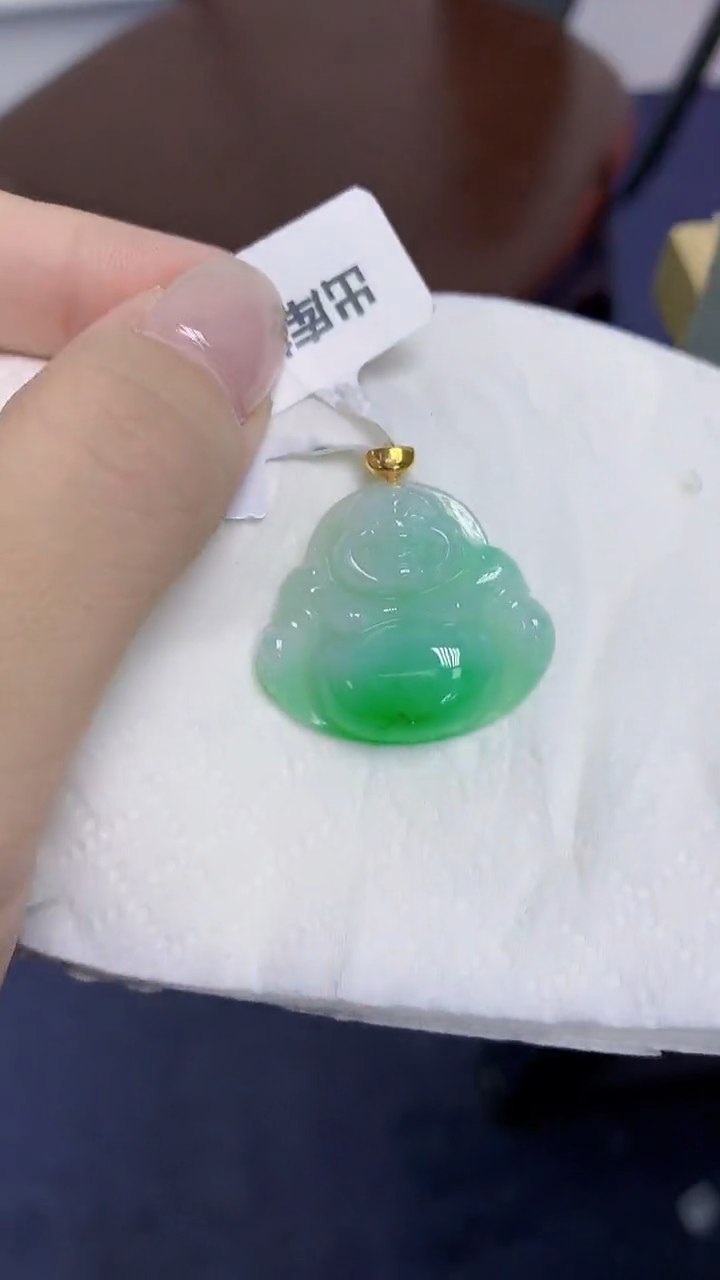 翡翠18K金镶嵌颈饰天然缅甸翡翠A货