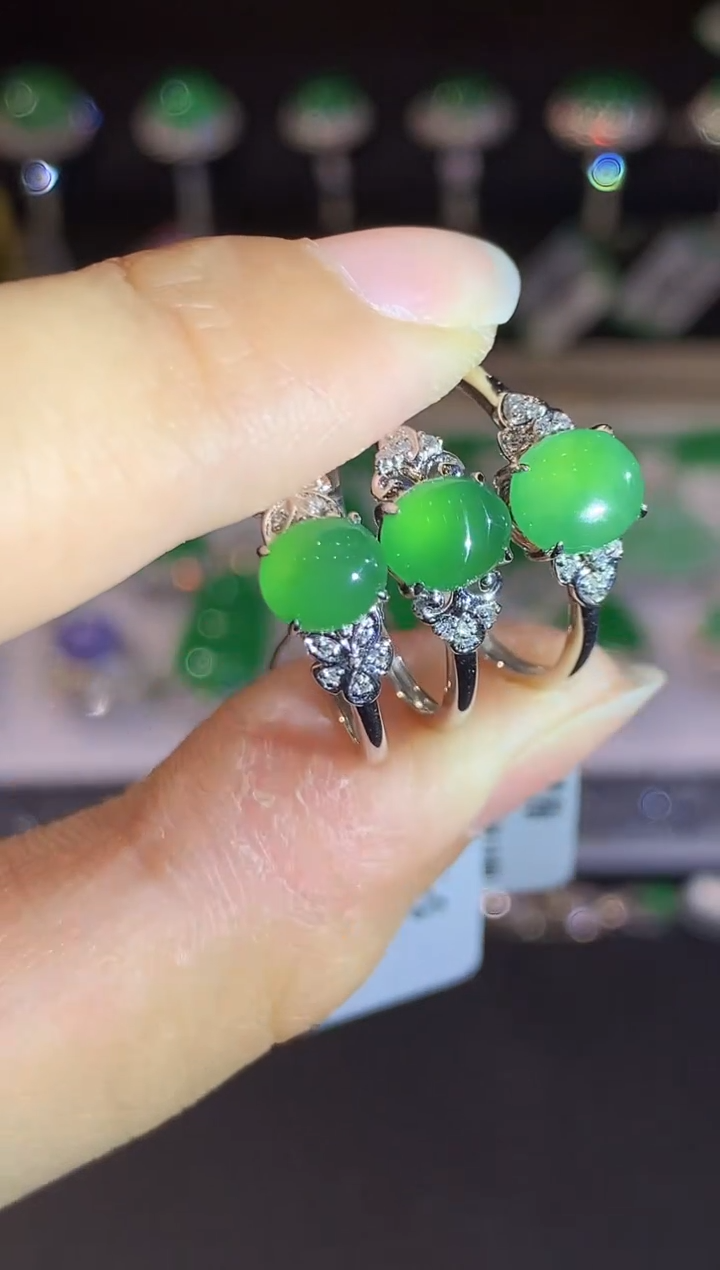 翡翠戒指18K金镶嵌L1256多样性发其一