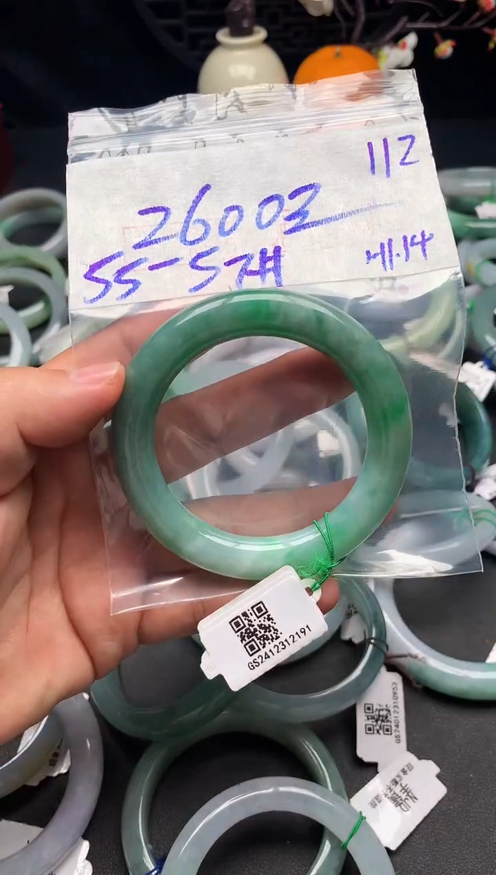 【闪购商品】定制翡翠未镶嵌毛货需精细抛光+多样性发货拍一发一