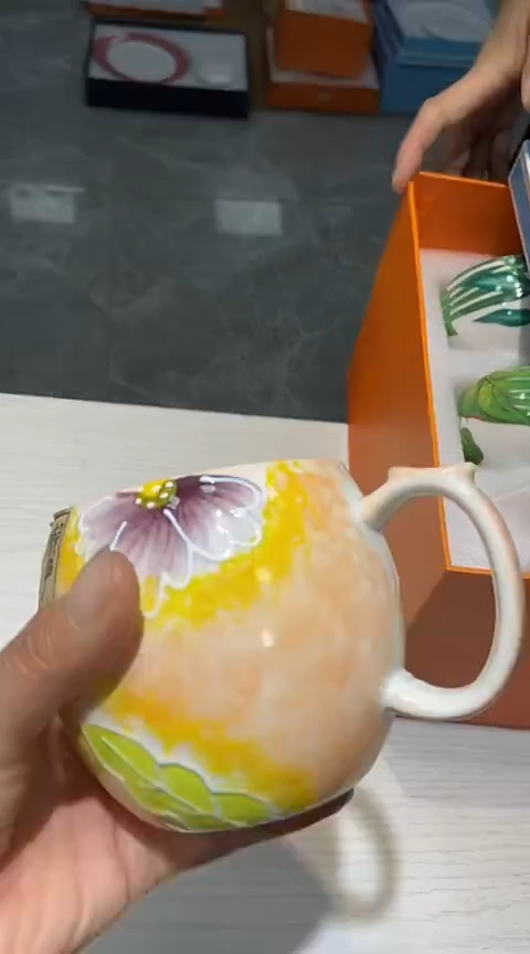 瓷片生活的本意是开心啊@@1