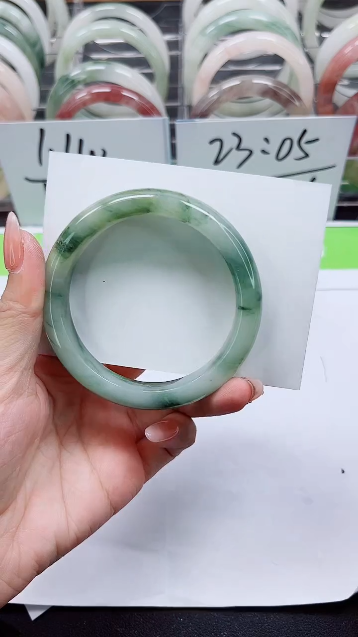 【闪购商品】石英质玉手镯合金A310-56/57