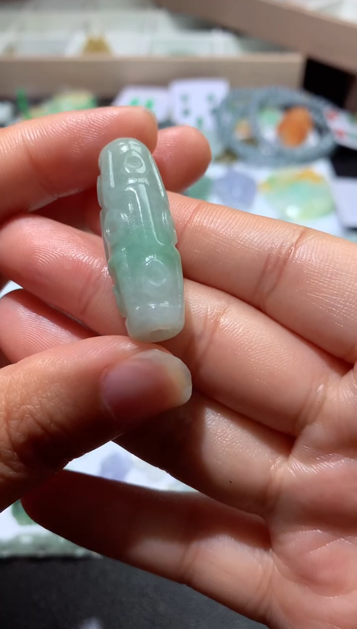 【闪购商品】定制翡翠未镶嵌毛货