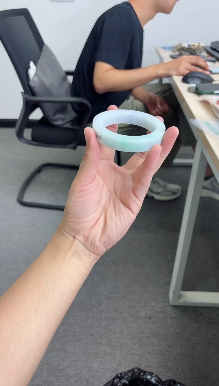 未镶嵌手镯定制翡翠娟*手镯