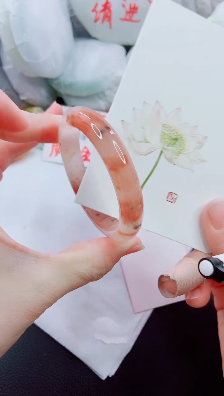 【闪购商品】石英质玉手镯未镶嵌J125-56-57