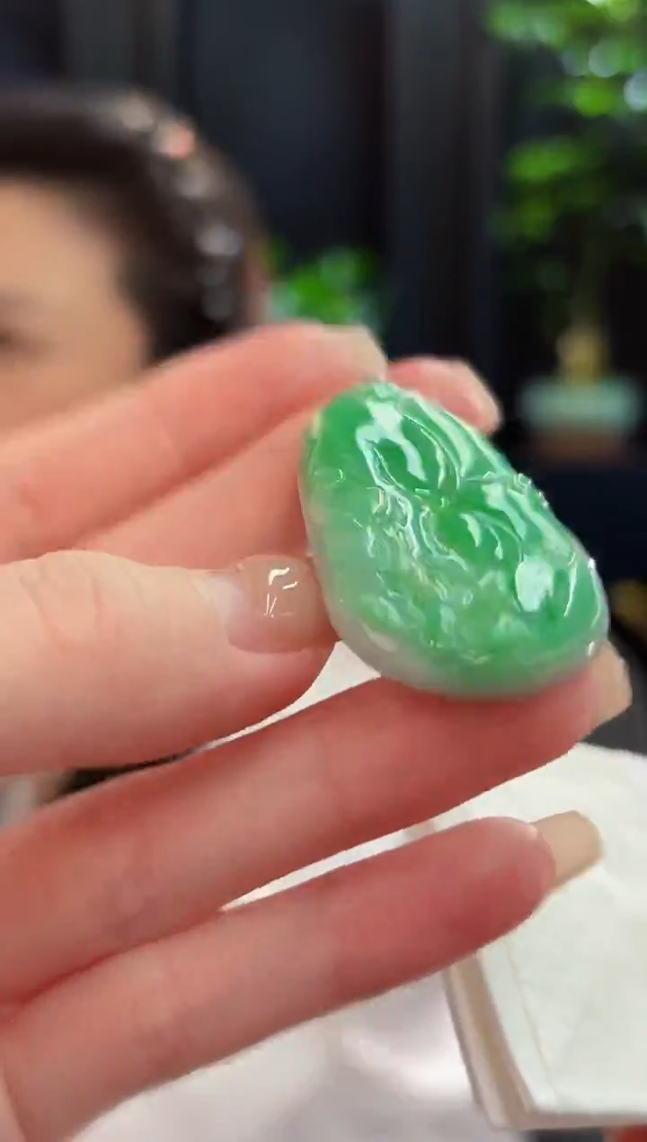 吊坠(不含链)18K金镶嵌翡翠 缅甸A货/支持复检/一件