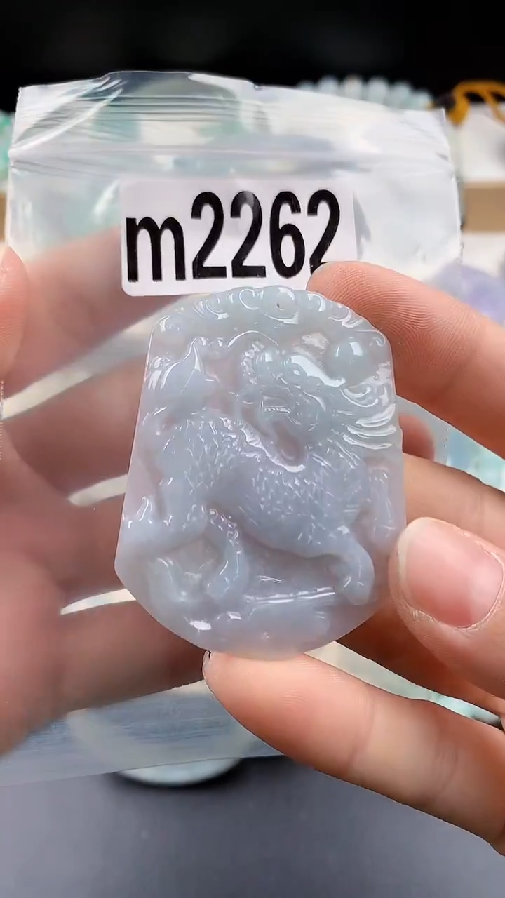 颈饰未镶嵌翡翠颈饰未镶嵌缅甸天然翡翠吊坠