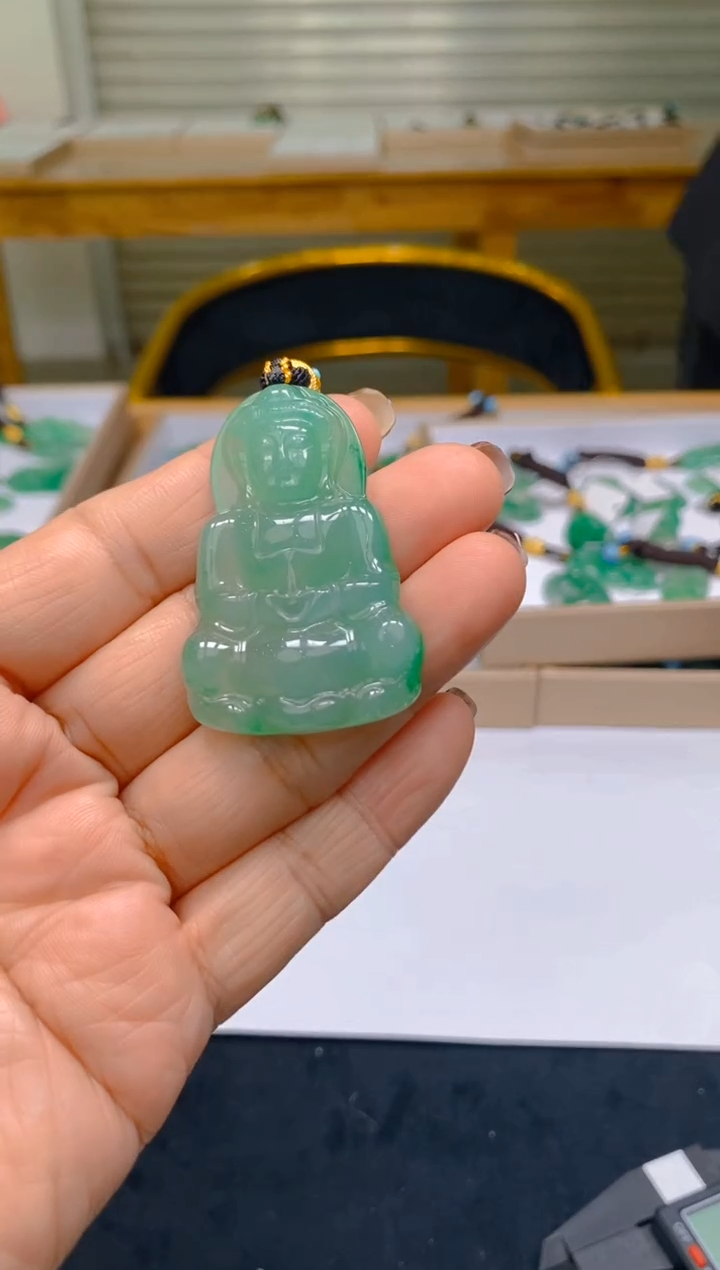 【闪购商品】石英质玉颈饰未镶嵌冰美人非洲翠029