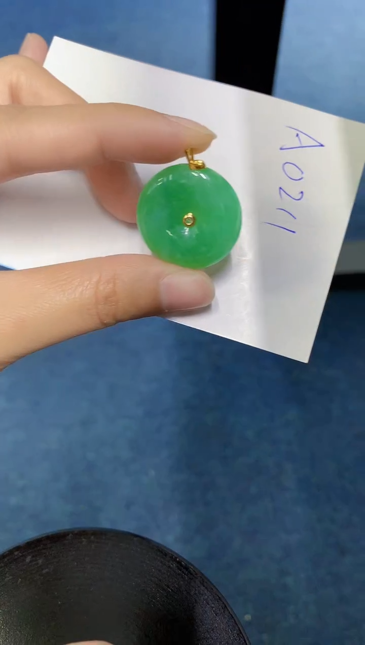 【闪购商品】翡翠颈饰18K金镶嵌000000000