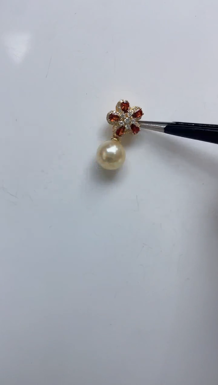 颈饰银S925镶嵌海水珍珠  