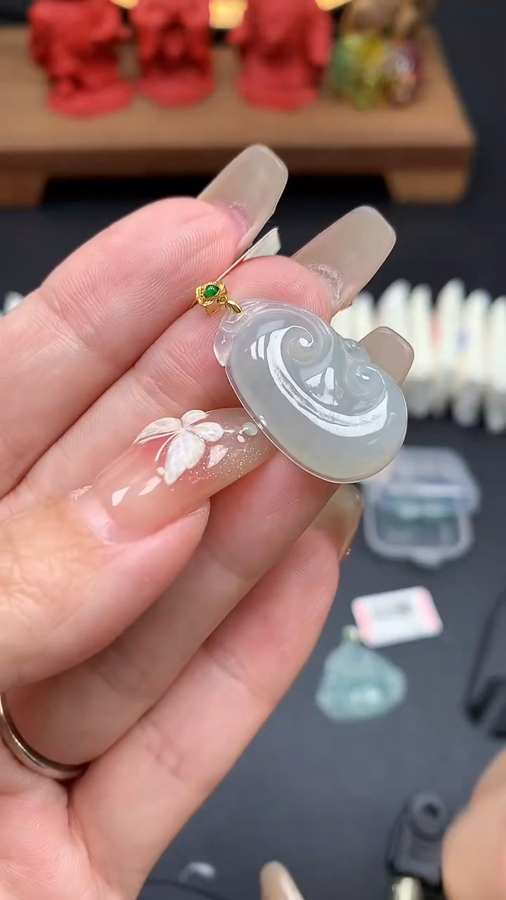 【闪购商品】翡翠吊坠(不含链)18K金镶嵌MS150061