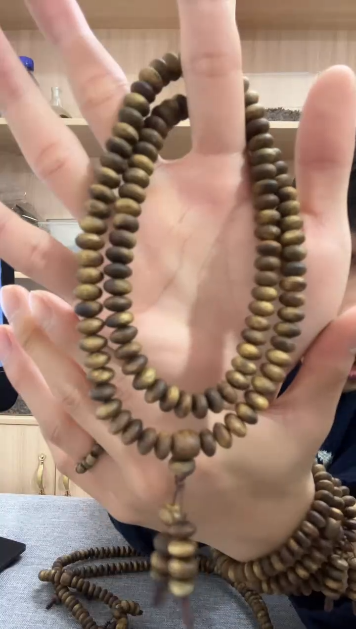 【闪购商品】沉香手串09算盘珠三圈19克+ 多样性发其一