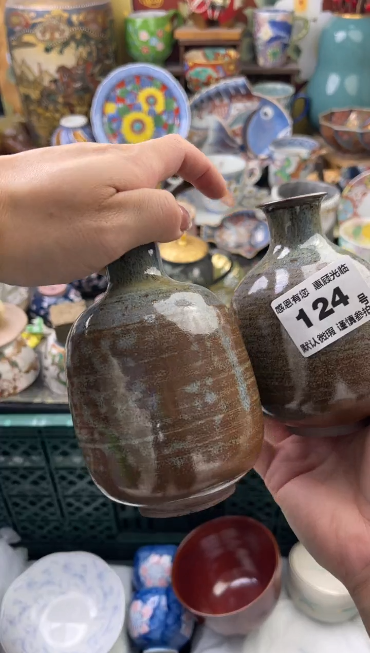 瓷片红****士124号六六工艺品瓷器