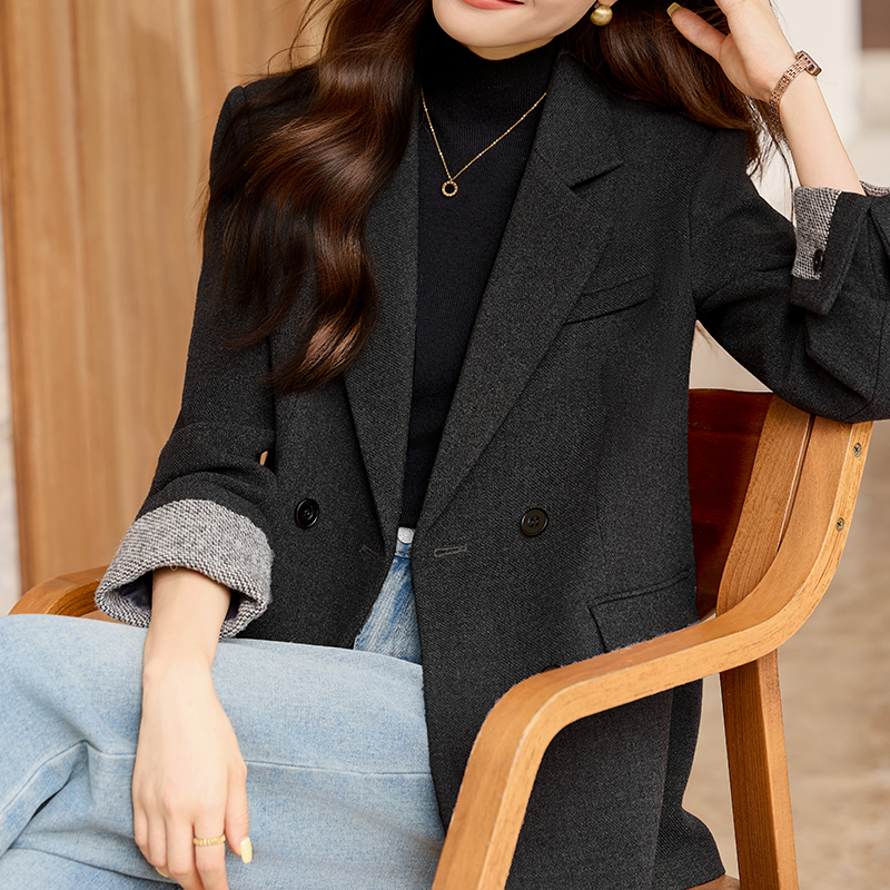 灰色毛呢西装外套女秋新款轻奢高级感时尚气质休闲女士中长款西服