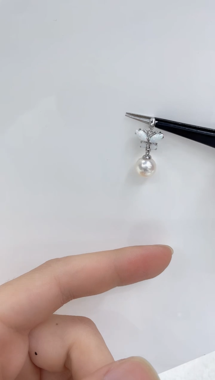 【闪购商品】海水珍珠吊坠(不含链)银S925镶嵌海水珍珠吊坠