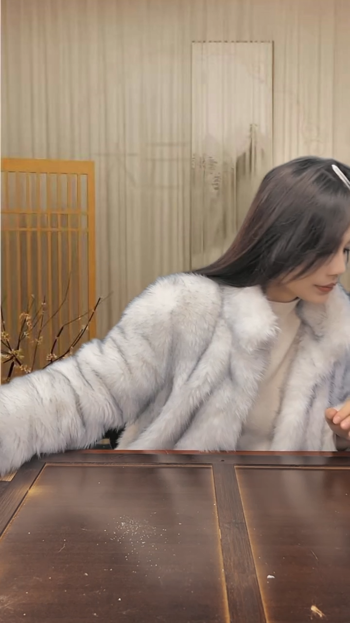 【闪购商品】老板娘狂轰乱炸看编码发货