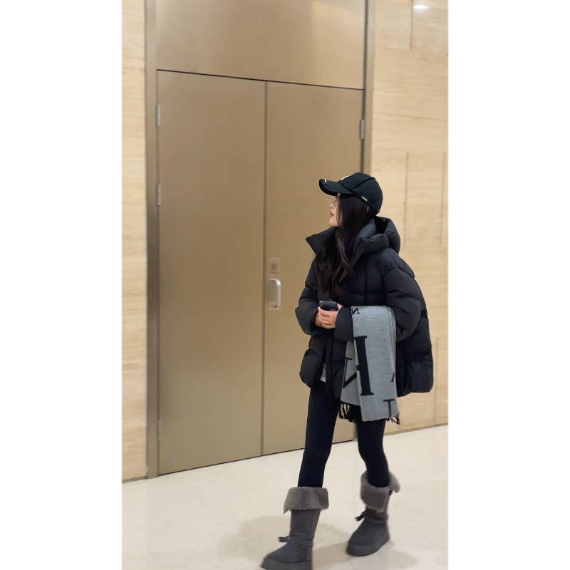 三金专属【摩蔻MOKO】2025年新款韩版中长款95绒羽绒服宽松保暖9002