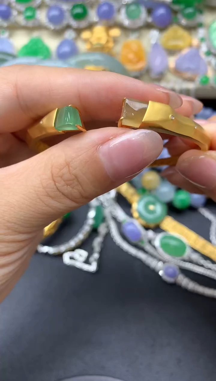 【闪购商品】翡翠手镯18K金镶嵌195-中国好珍宝