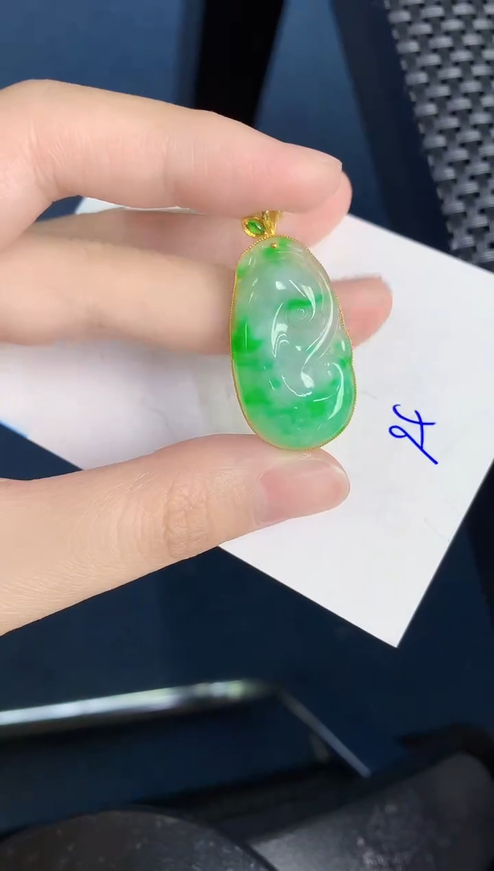 【闪购商品】翡翠颈饰18K金镶嵌000000000