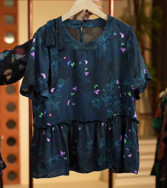 星夜蝶舞《非遗美学》2109复古新中式圆领短袖时尚娃娃衫