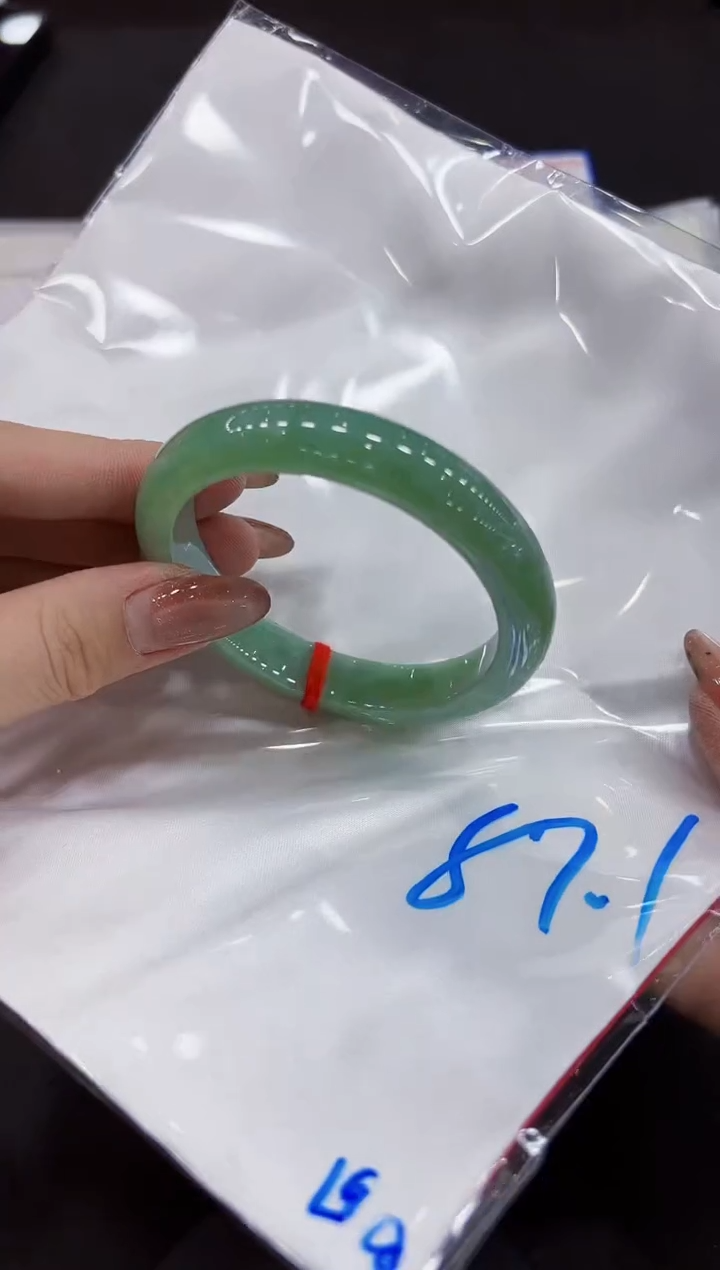 【闪购商品】翡翠手镯未镶嵌00000000000000000