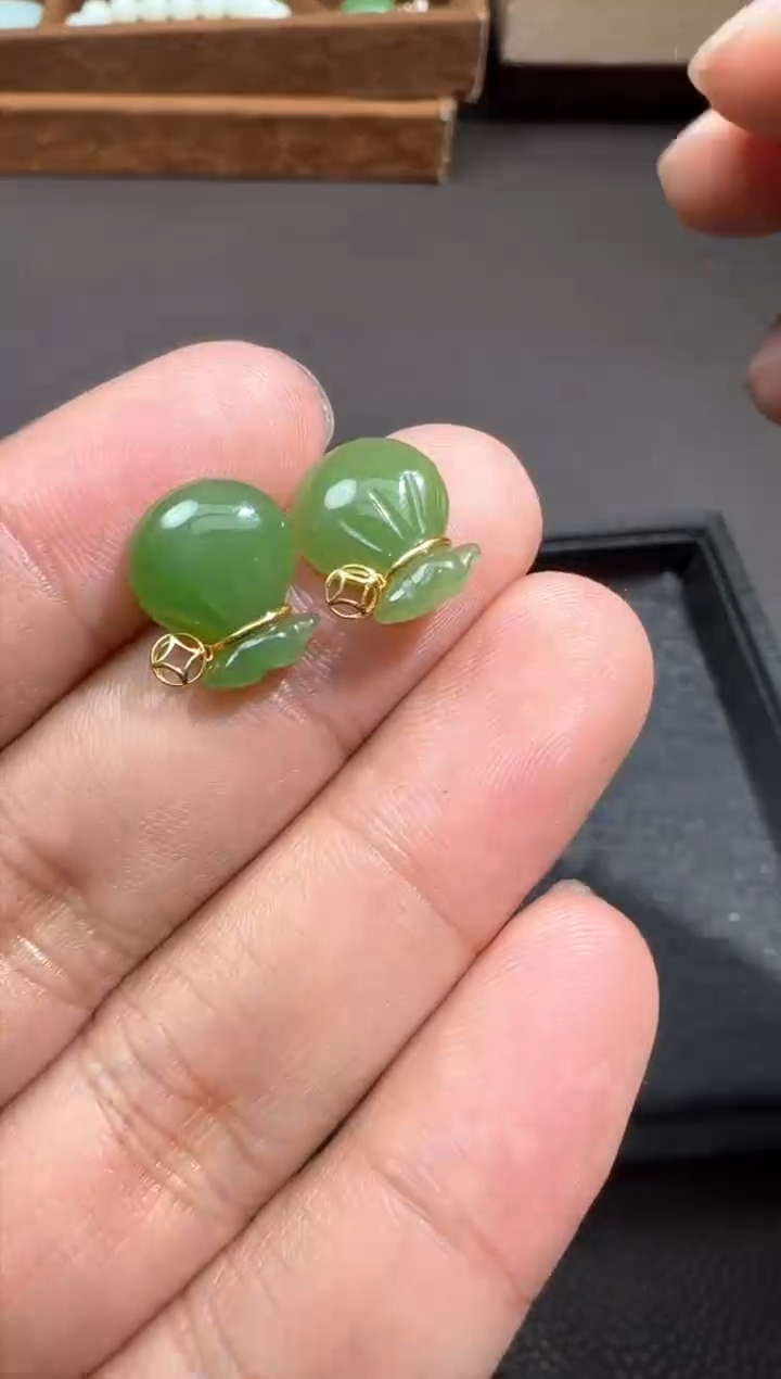 【闪购商品】和田玉【海219】5018K金镶嵌多样性发货拍一发一