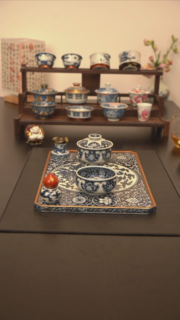 云澹柴窑葡萄容天杯