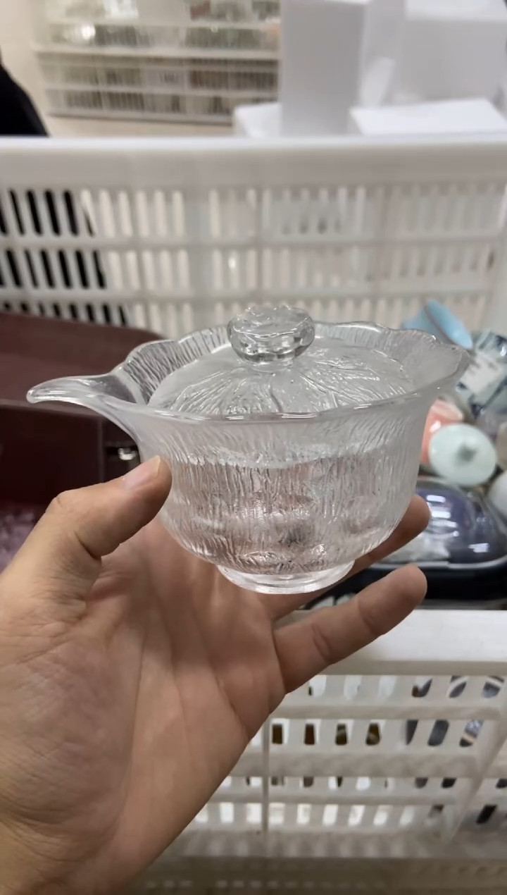 杯无运费险有瑕疵的摄影的产品有使用过的痕迹有点脏介意勿拍