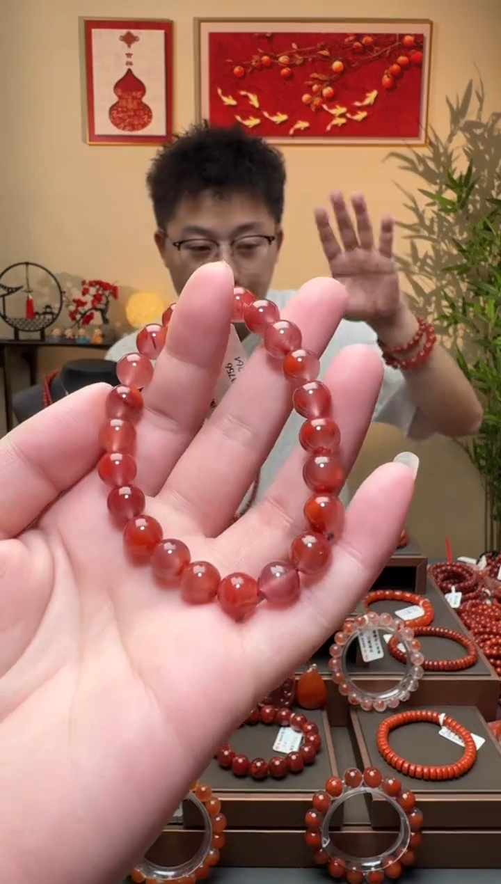 南红玛瑙手串未镶嵌一条8mm+ 多样性发货