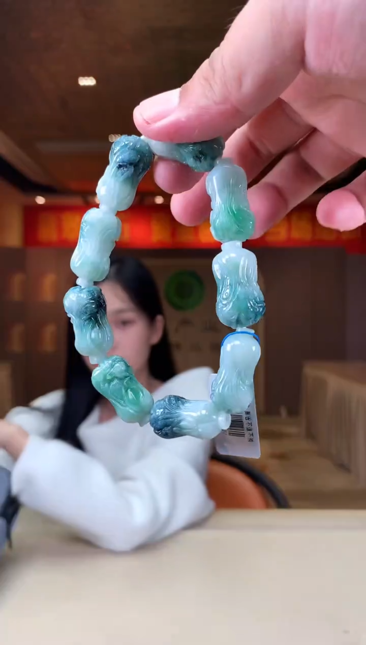 【闪购商品】定制翡翠未镶嵌        *740