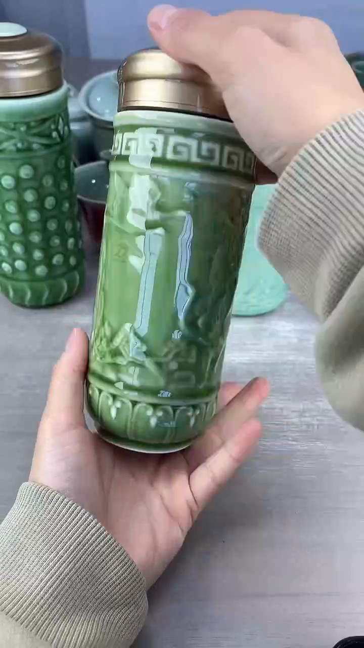 青瓷仓储清仓福利鹤