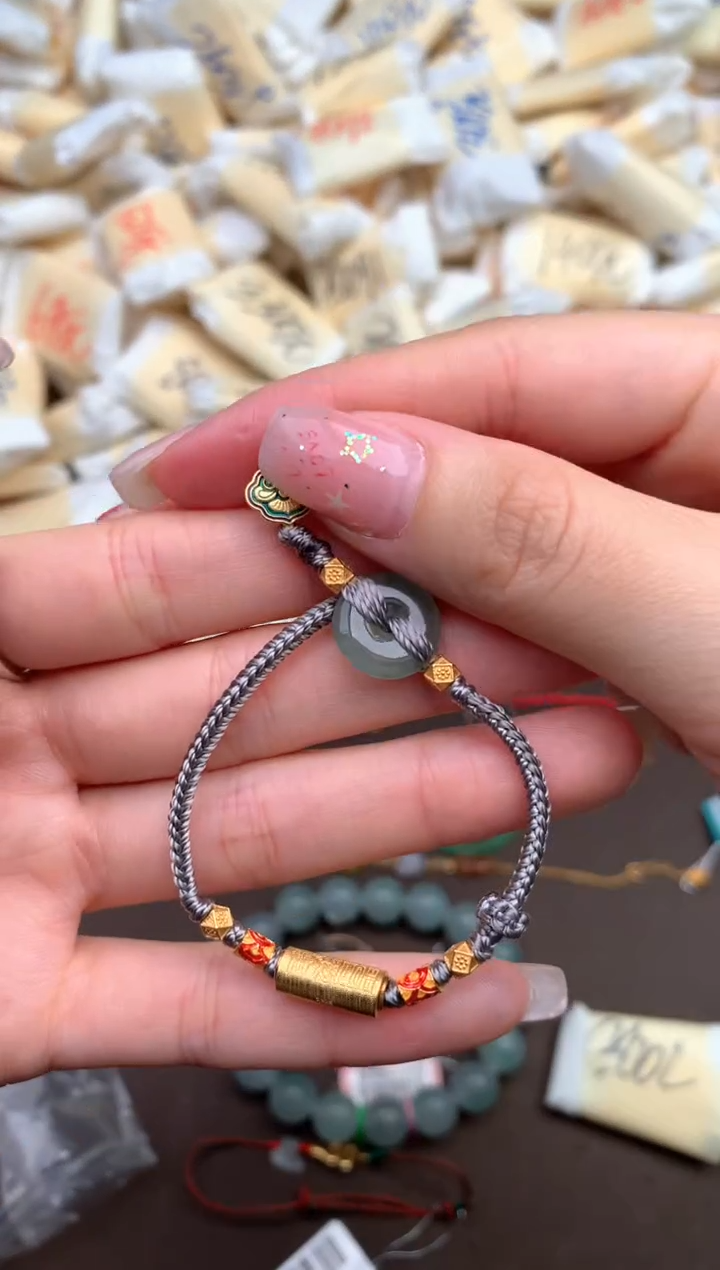 【闪购商品】翡翠手绳未镶嵌—