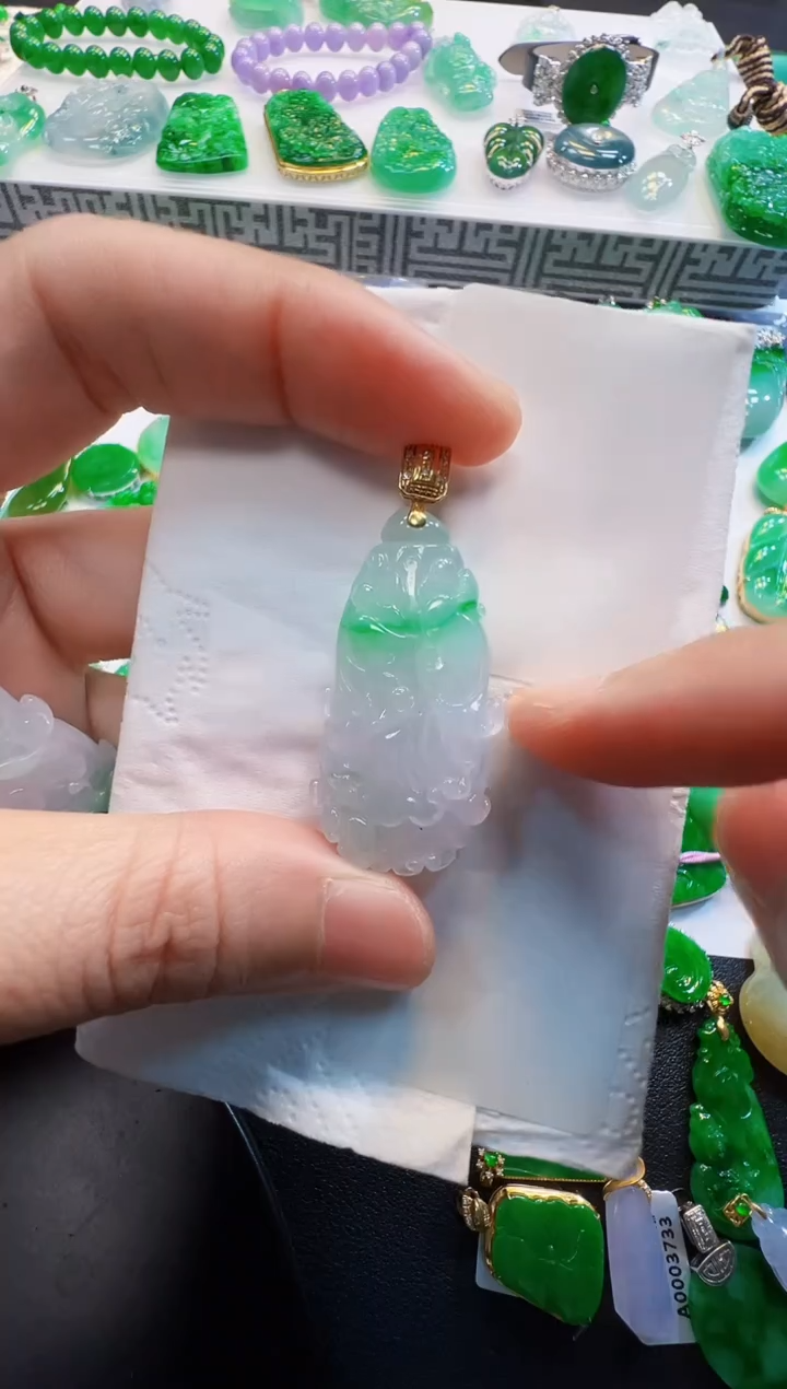 翡翠18K金镶嵌吊坠(不含链)3800