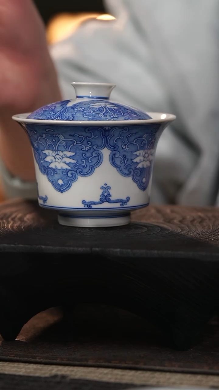 【闪购商品】重工盖碗青花茶杯