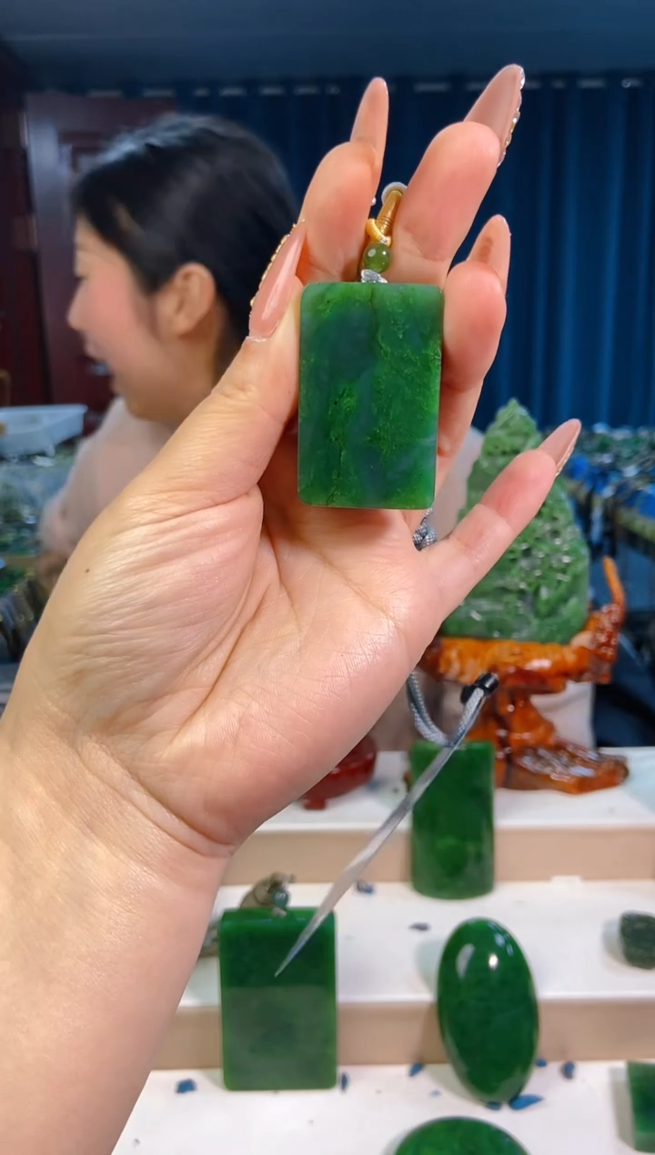 【闪购商品】和田玉挂件未镶嵌1