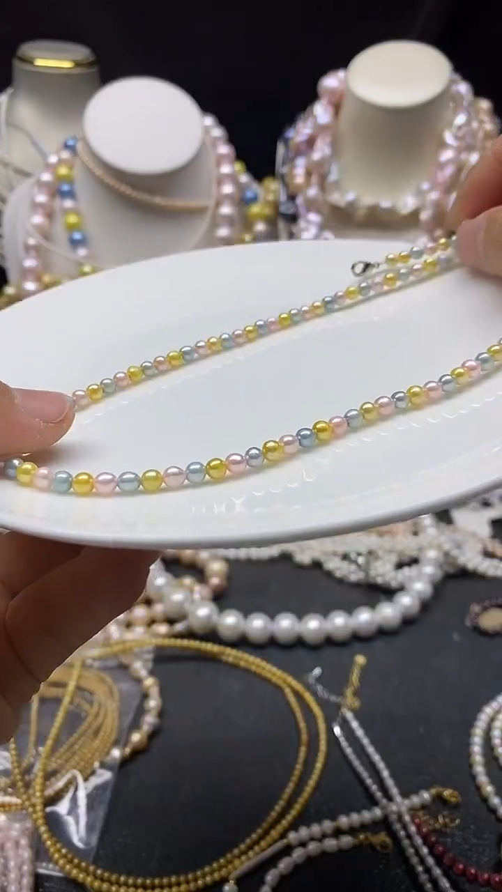 颈饰未镶嵌淡水珍珠多人