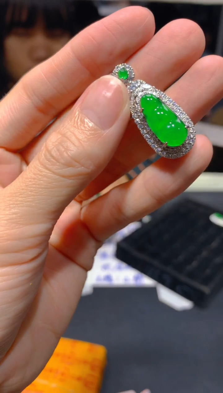 【闪购商品】定制翡翠未镶嵌65多样性发货(发其一）