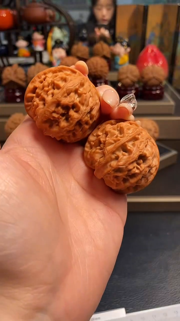 【闪购商品】文玩核桃把件H644苹果园41